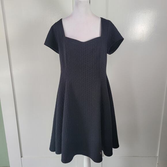 Torrid Size 00 Mini Textured Knit Skater Dress Black fit & Flare Short Sleeve - Picture 2 of 12
